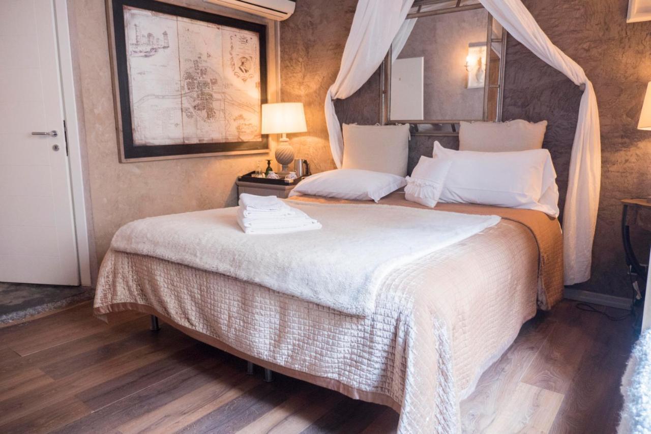 Les Chambres De Amelie B&B โบโลญญา ภายนอก รูปภาพ